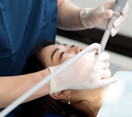 一般歯科治療も含めた矯正治療が可能です